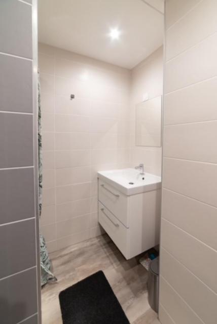 Studio Green Proche De Lyon Meyzieu Dış mekan fotoğraf